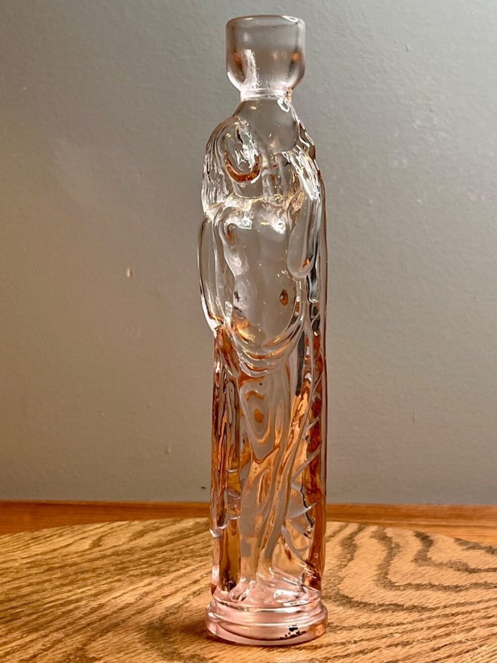Vintage Pink Figural Glass Bottle Decanter Rebecca At The Well UV REACTIVE